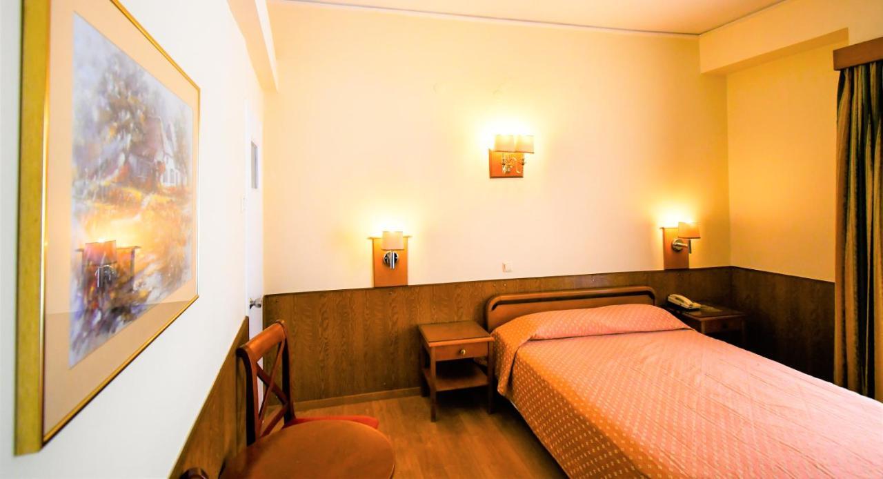 يانينة Hotel Olympic الغرفة الصورة